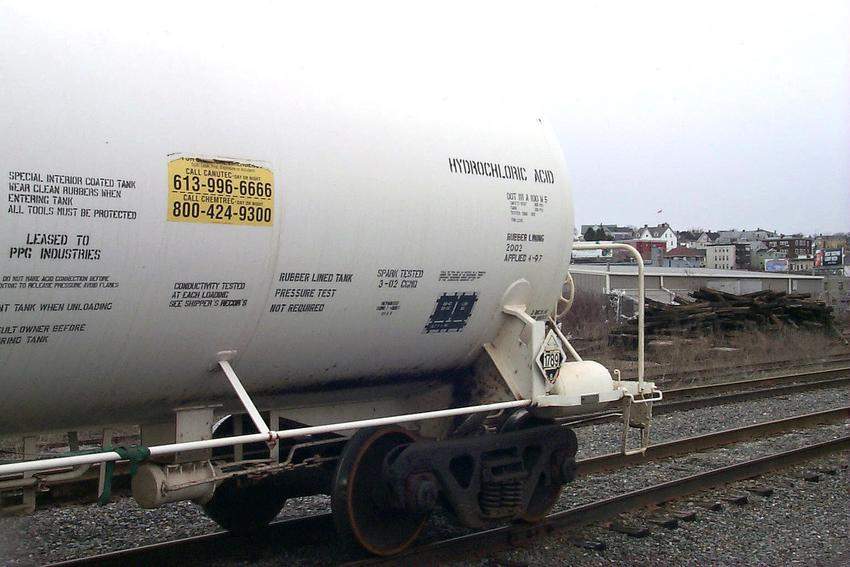 Tank car placards The NERAIL New England Railroad Photo Archive