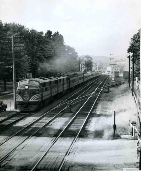 Maine Central 711 At Woodsville Nh On The Bandm The Nerail New England