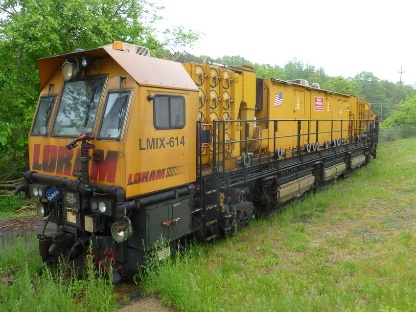 Loram Rail Grinder The NERAIL New England Railroad Photo Archive