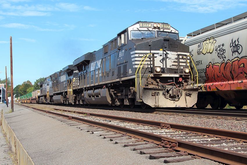 North Leominster, MA The NERAIL New England Railroad Photo Archive