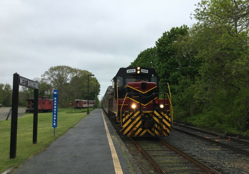 Mc At West Barnstable With The Scenic Train The Nerail New