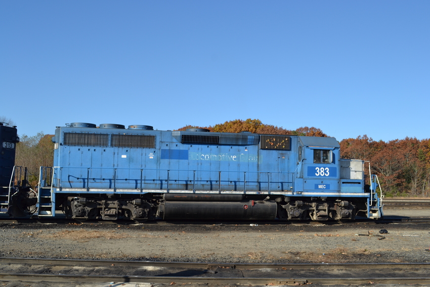 MEC 383 ex GATX: The NERAIL New England Railroad Photo Archive