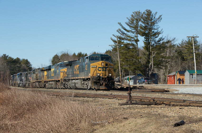 CSXT 470 Leads M426 at Leeds Junction The NERAIL New England Railroad