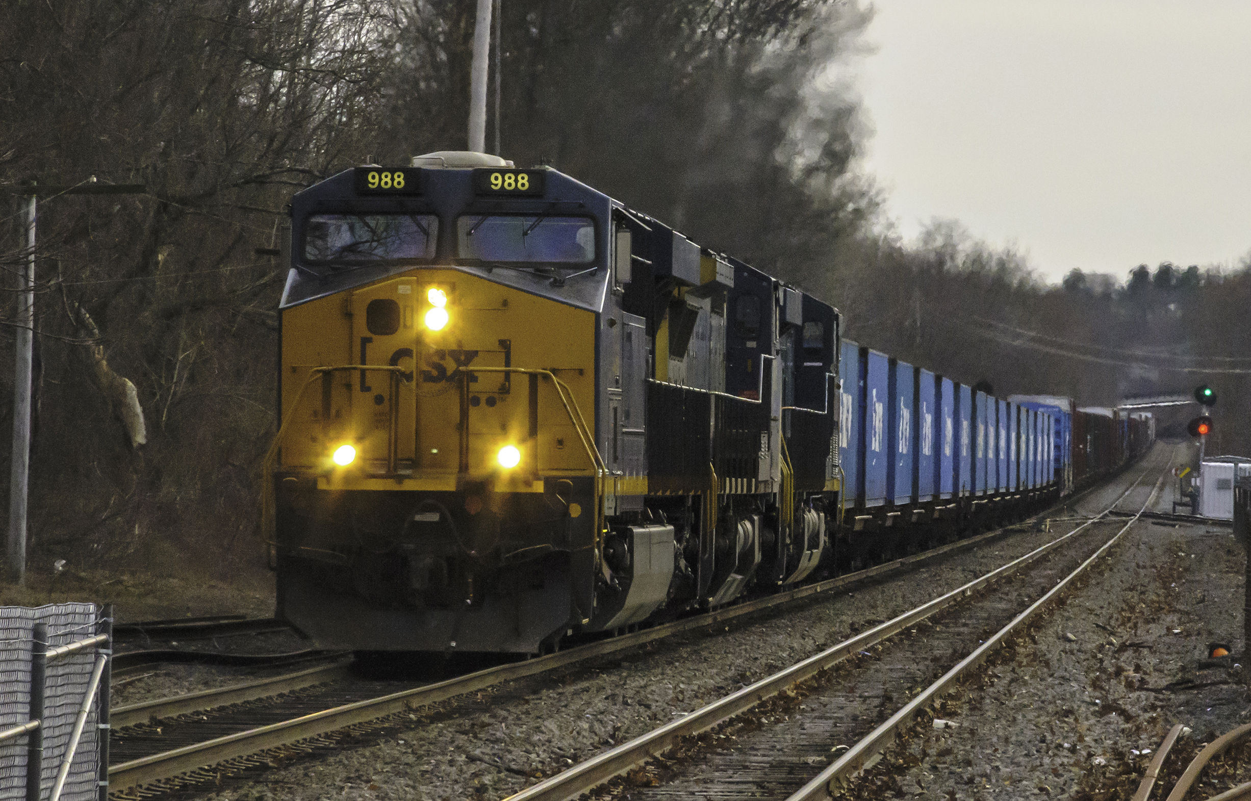 SEPO Approaching Bradford, MA with CSXT 988 Leading: The NERAIL New ...