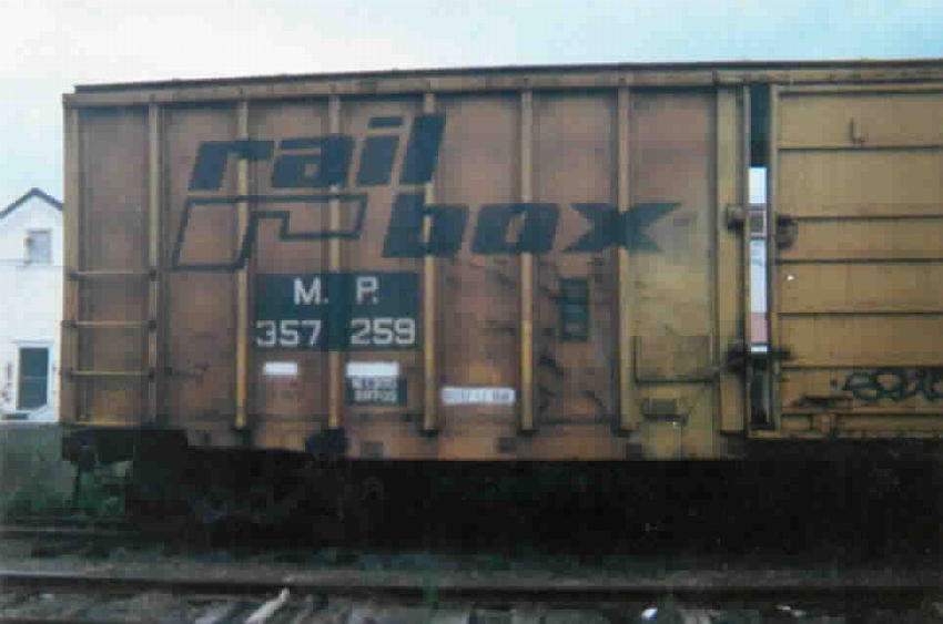 Railbox Boxcar end #1: The NERAIL New England Railroad Photo Archive