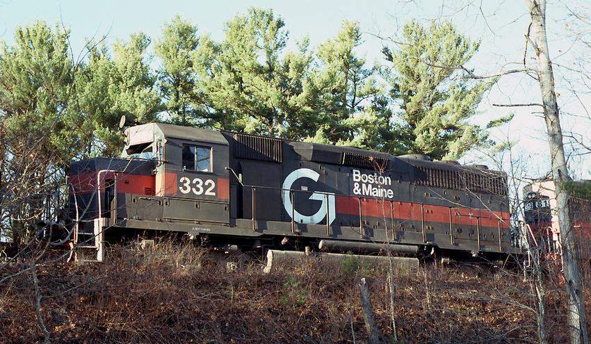 332 Train Engine BM 332: The NERAIL New England Railroad Photo Archive