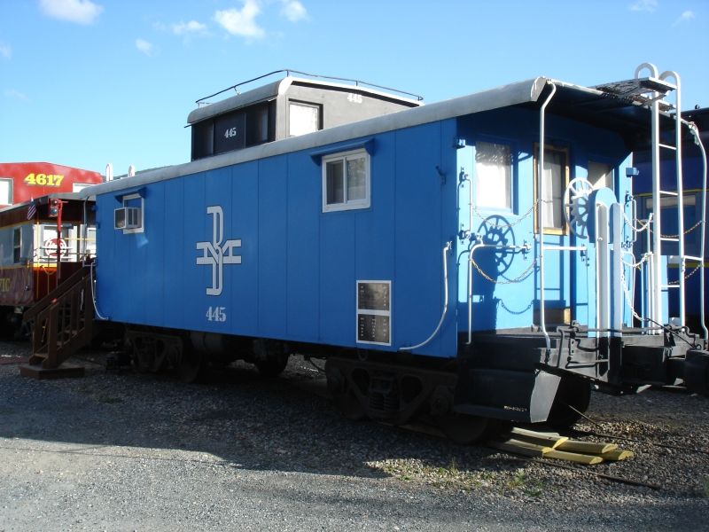 B&M #445 at Hobo RR Lincoln, NH: The NERAIL New England Railroad Photo ...