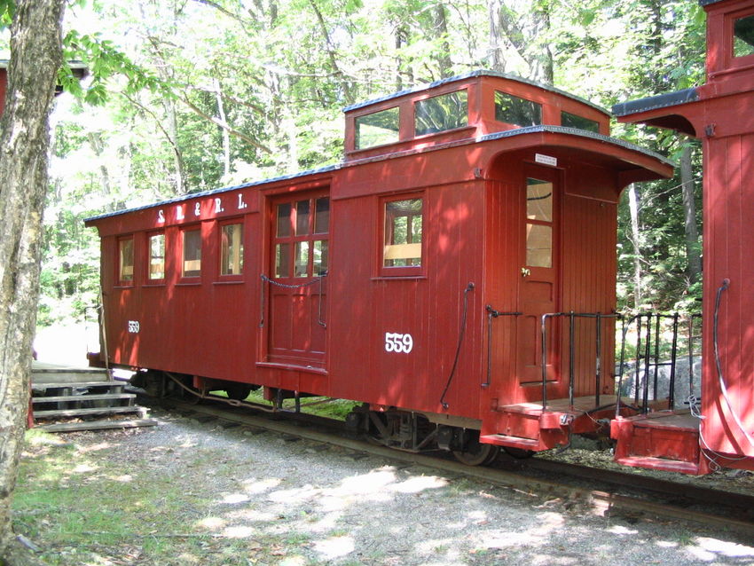 SR&RL Caboose #559: The NERAIL New England Railroad Photo Archive