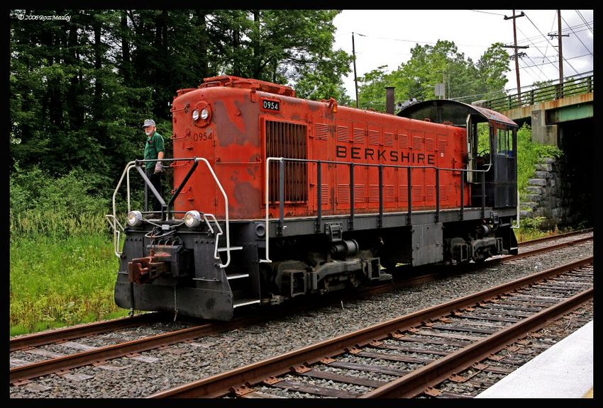 Berkshire Scenic Railroad: The NERAIL New England Railroad Photo Archive