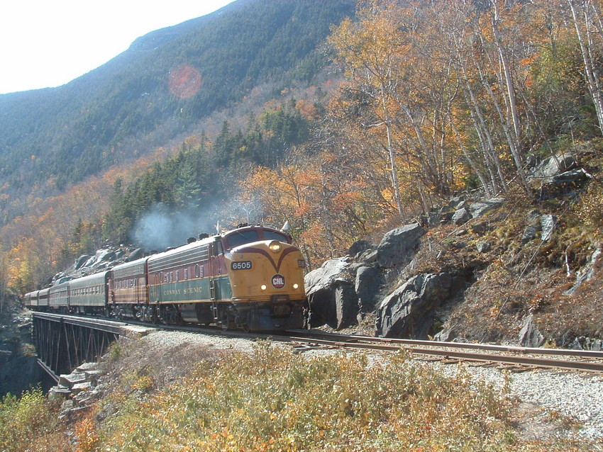 N Raila R NERAIL Railroad Photos