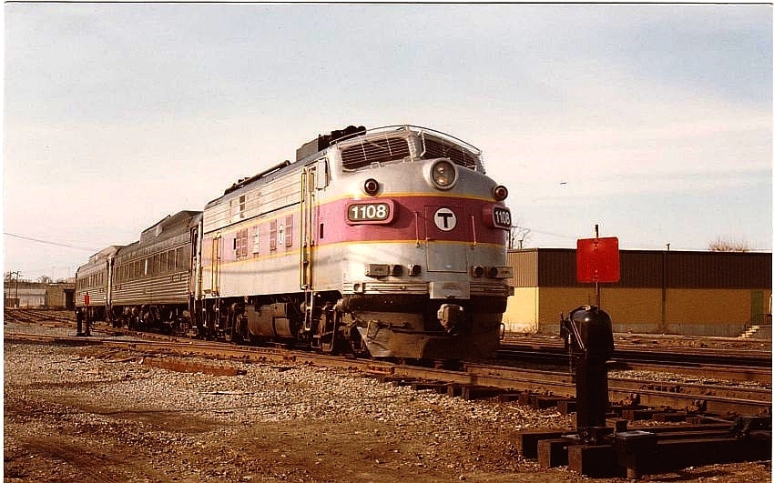 LOWELL, MA: The NERAIL New England Railroad Photo Archive