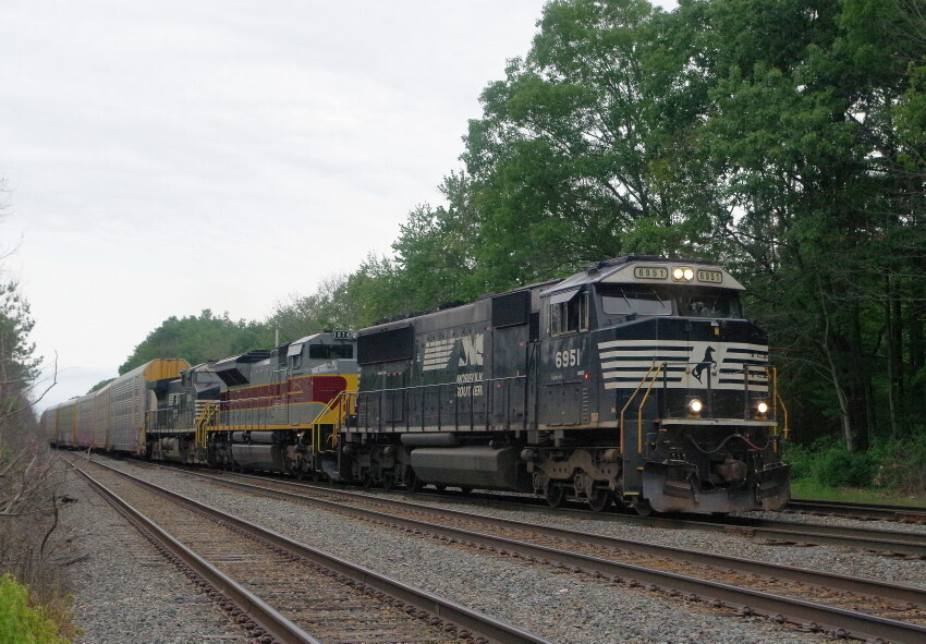 Norfolk Southern @ Ayer, Ma.: The NERAIL New England Railroad Photo Archive